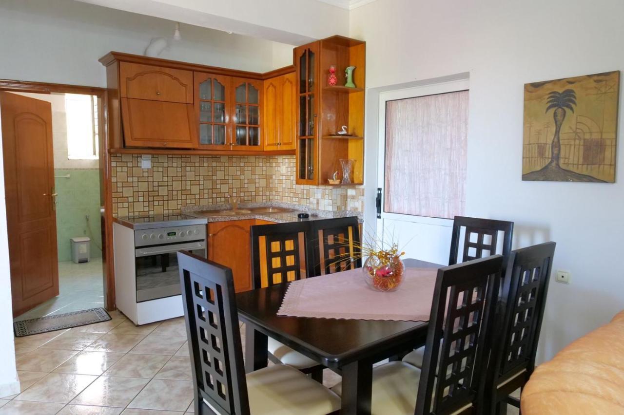 Vita Apartment - Spacious Garden And Balcony 5 Min To Beach & Center Ксаміл Екстер'єр фото