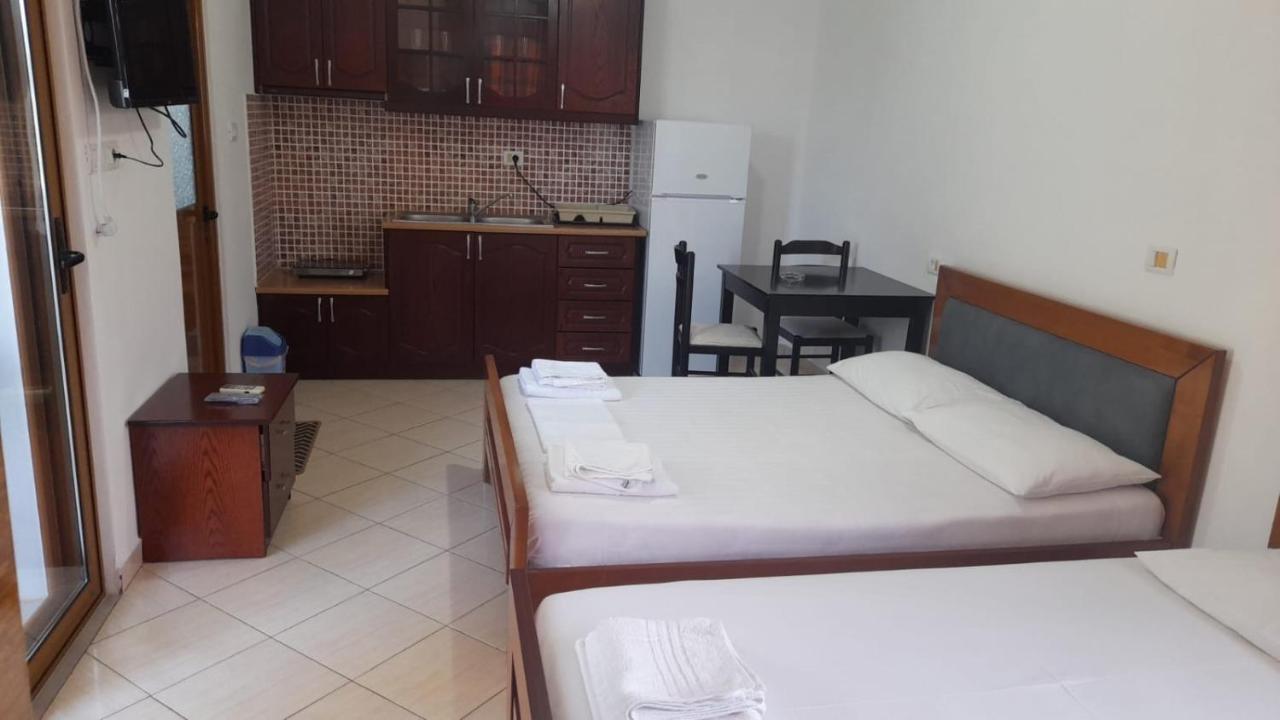Vita Apartment - Spacious Garden And Balcony 5 Min To Beach & Center Ксаміл Екстер'єр фото