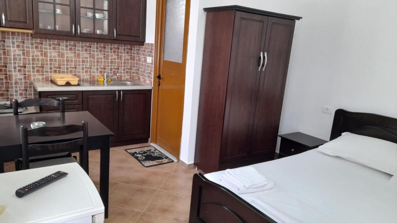 Vita Apartment - Spacious Garden And Balcony 5 Min To Beach & Center Ксаміл Екстер'єр фото