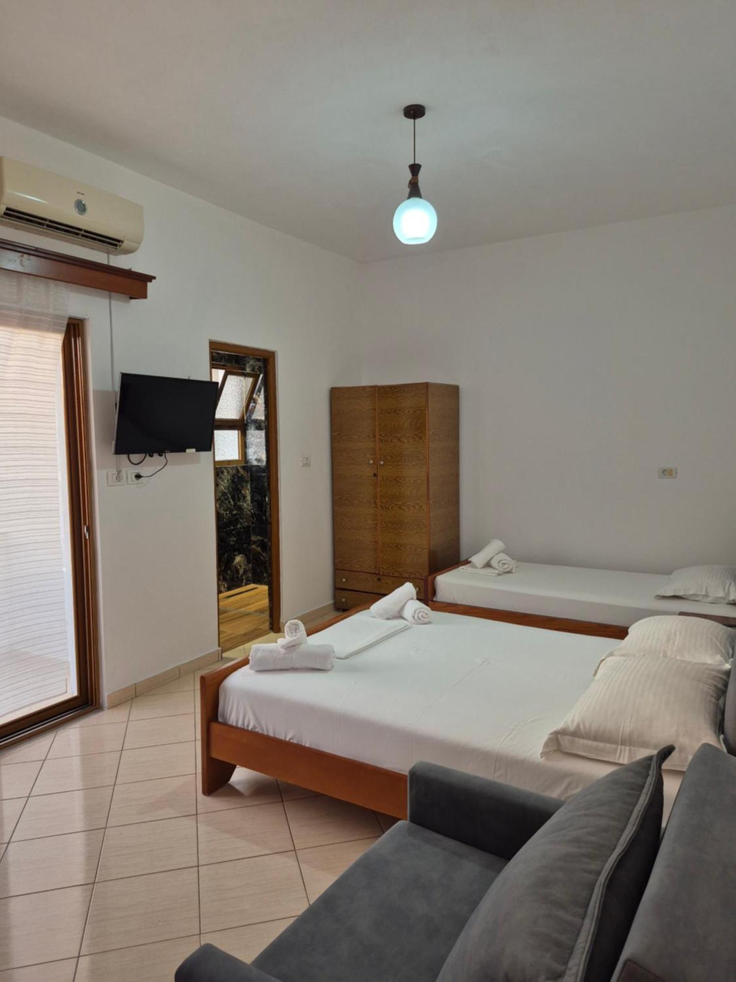 Vita Apartment - Spacious Garden And Balcony 5 Min To Beach & Center Ксаміл Екстер'єр фото